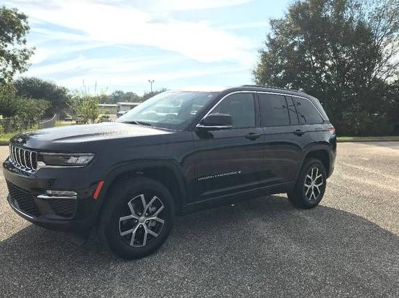 JEEP GRAND CHEROKEE 2025 1C4RJGBG2SC300521 image JEEP GRAND CHEROKEE 2025 1C4RJGBG2SC300521 image